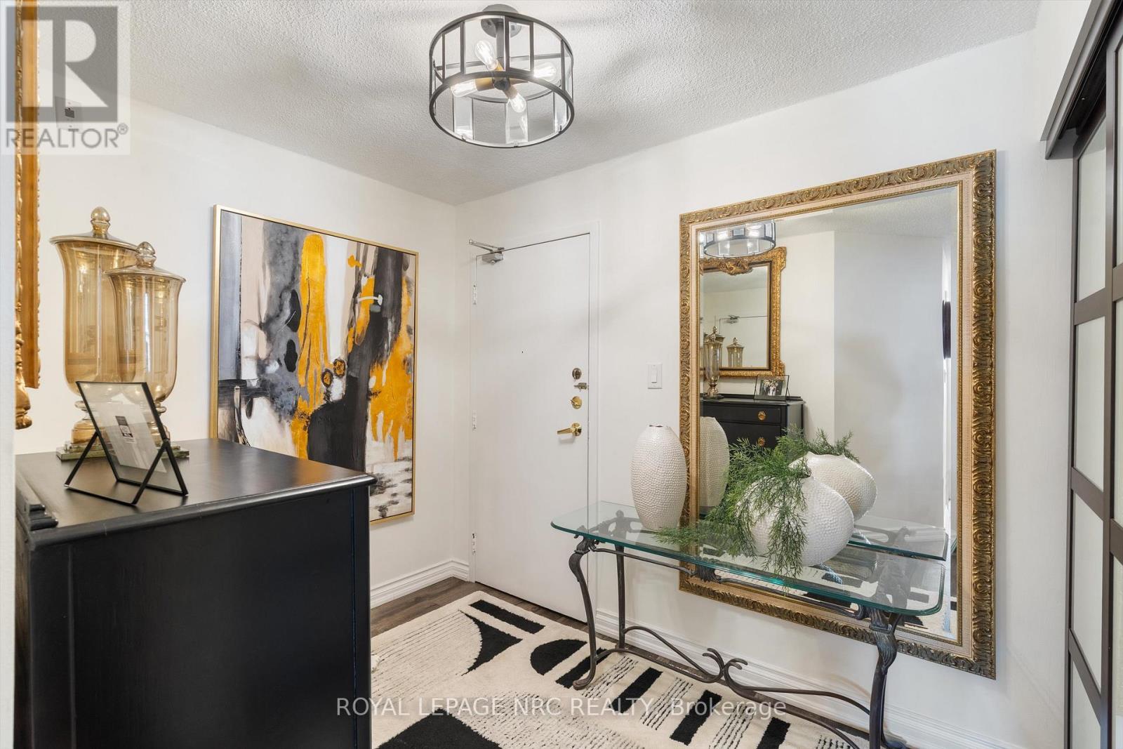 












602 - 141 CHURCH STREET

,
St. Catharines (Downtown),




Ontario
L2R7L7

