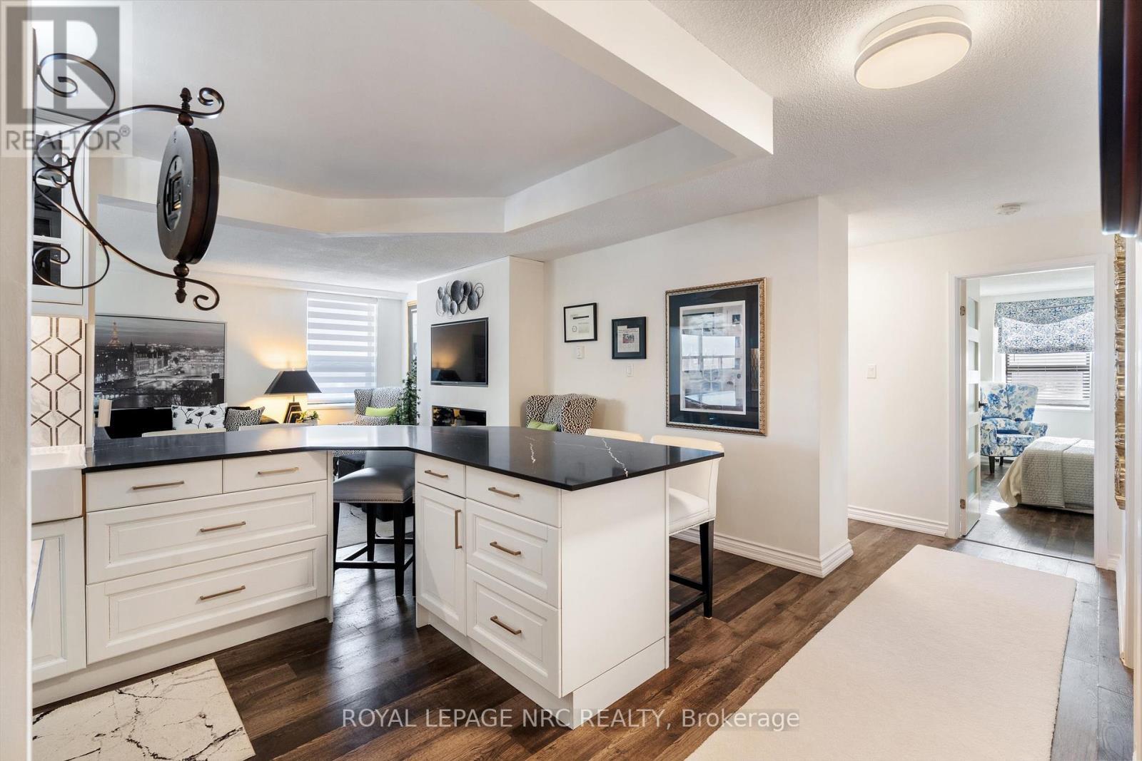 












602 - 141 CHURCH STREET

,
St. Catharines (Downtown),




Ontario
L2R7L7

