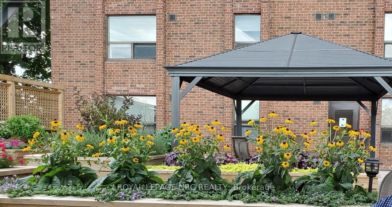 












602 - 141 CHURCH STREET

,
St. Catharines (Downtown),




Ontario
L2R7L7

