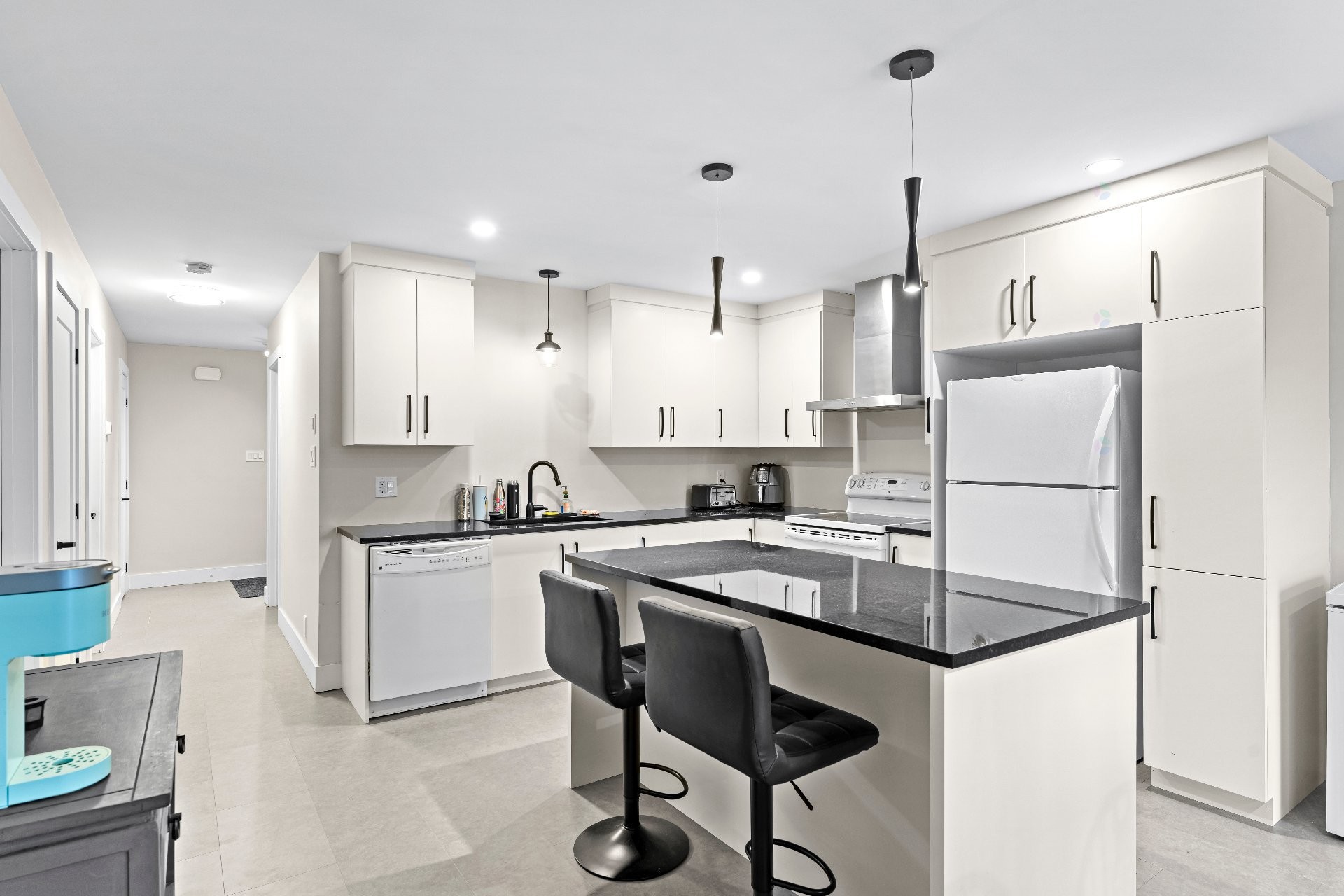 









711

 - 717


Rue de la Bruère

,
Sherbrooke (Fleurimont),




QC
J1E1K7

