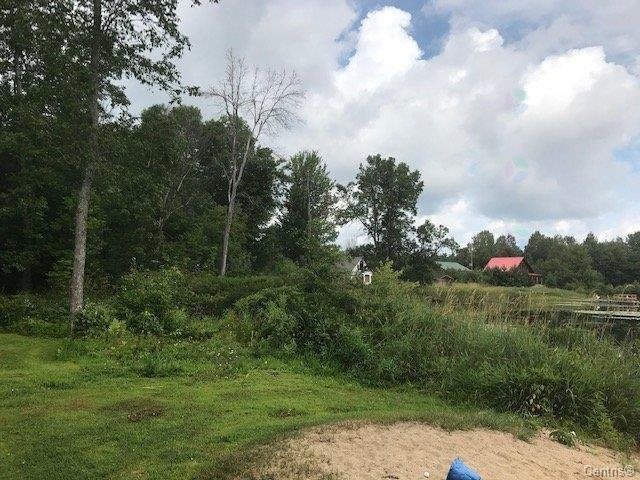 









38


Ch. du Lac-Lawless

,
Litchfield,







QC
J0X1K0

