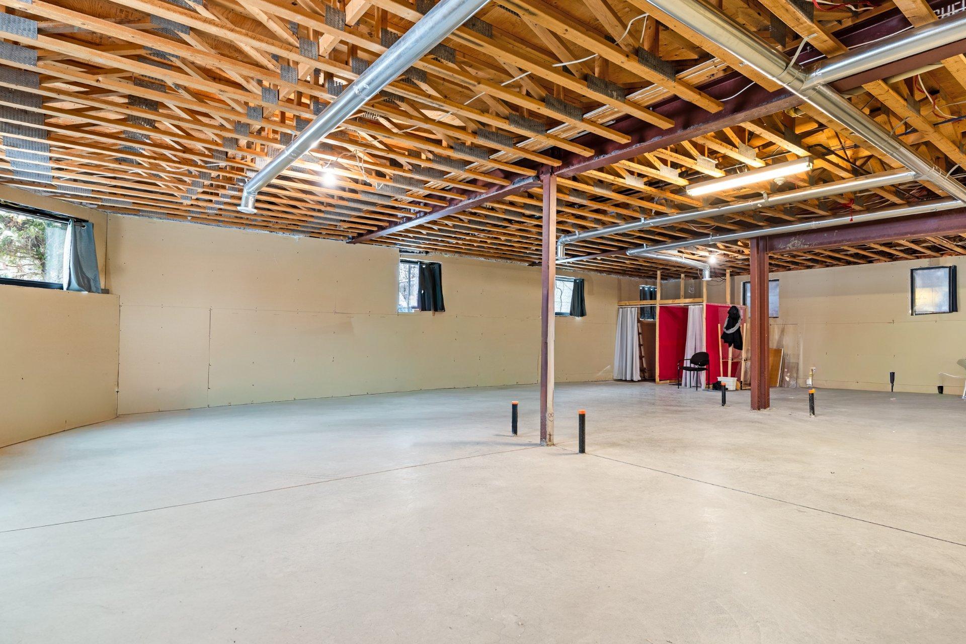 









460


Rue Jacques-Cartier S.

,
Saint-Jean-sur-Richelieu,




QC
J3B4K8

