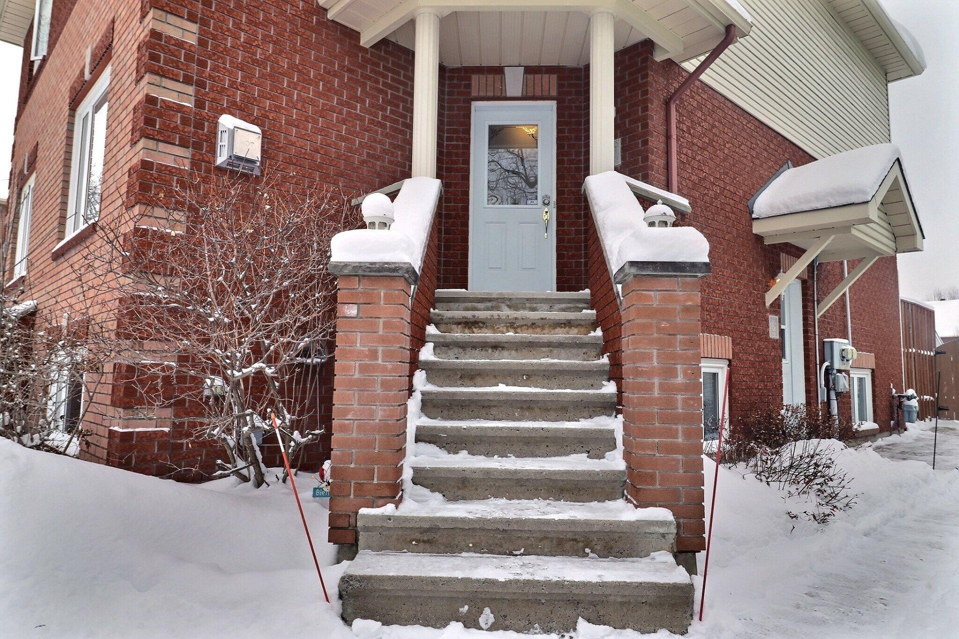 









6


Rue du Nordet

,
Gatineau (Hull),




QC
J8A3K6

