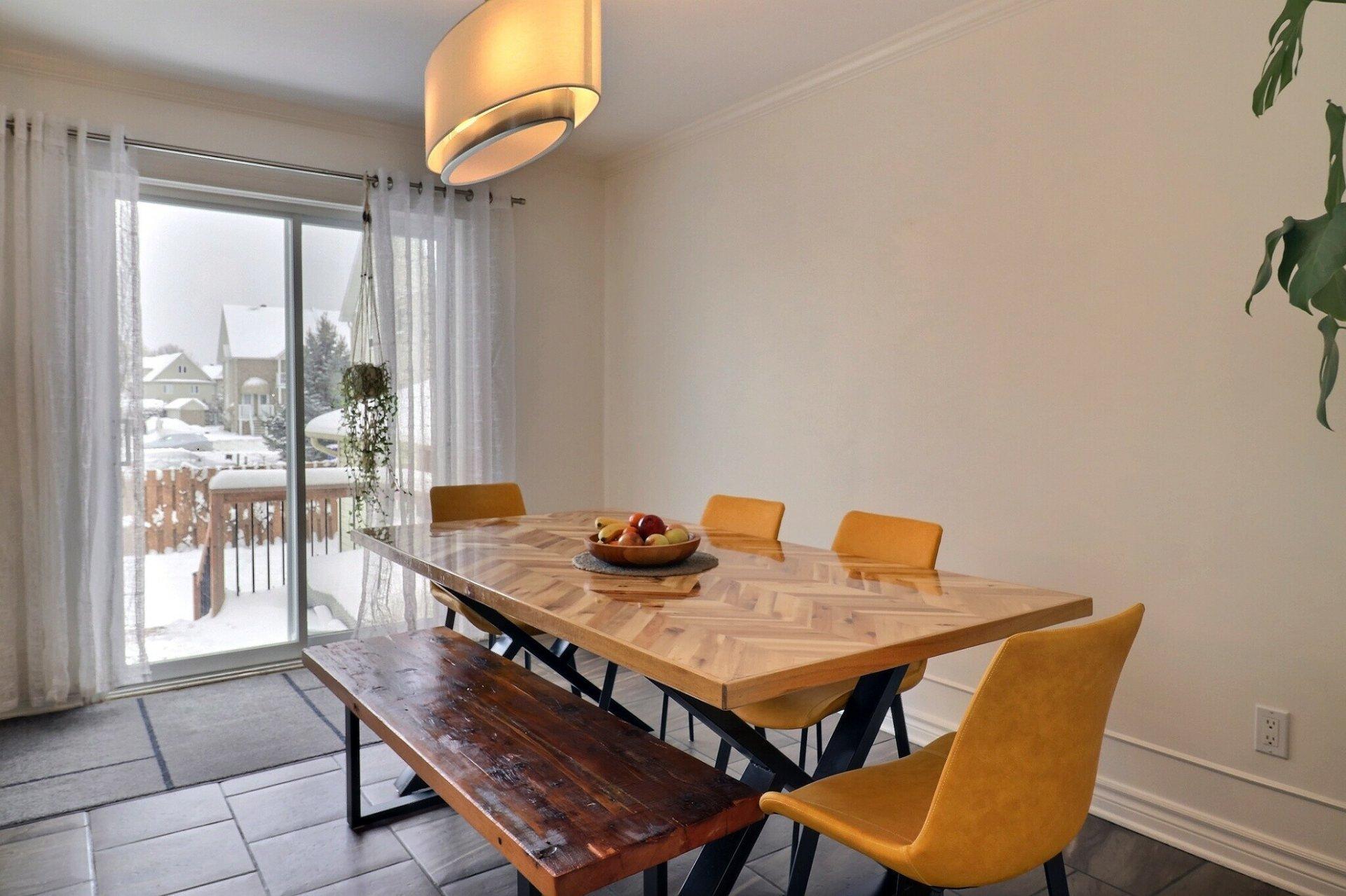 









6


Rue du Nordet

,
Gatineau (Hull),




QC
J8A3K6

