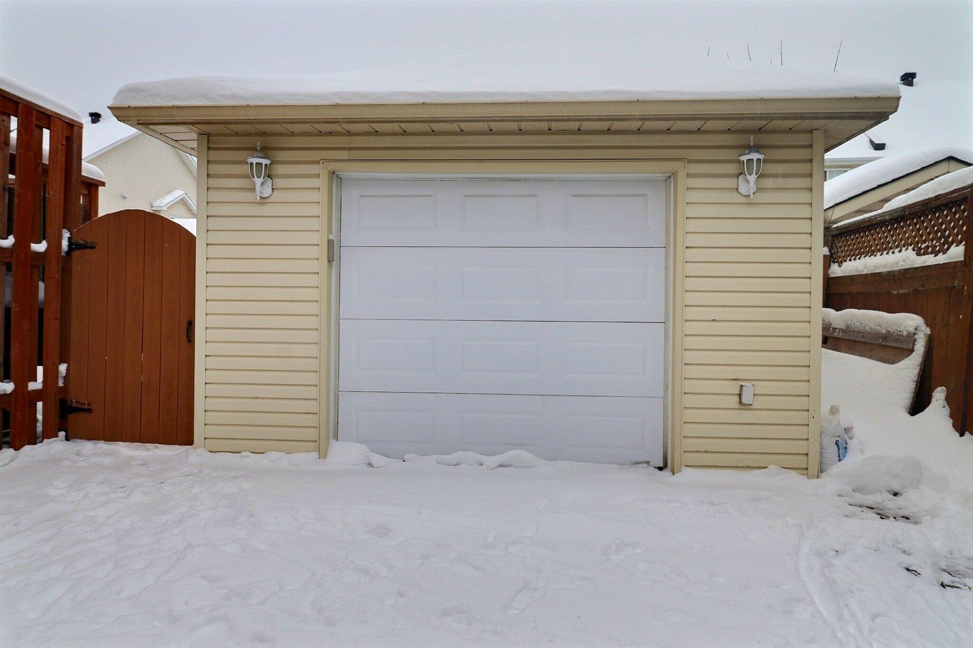 









6


Rue du Nordet

,
Gatineau (Hull),




QC
J8A3K6

