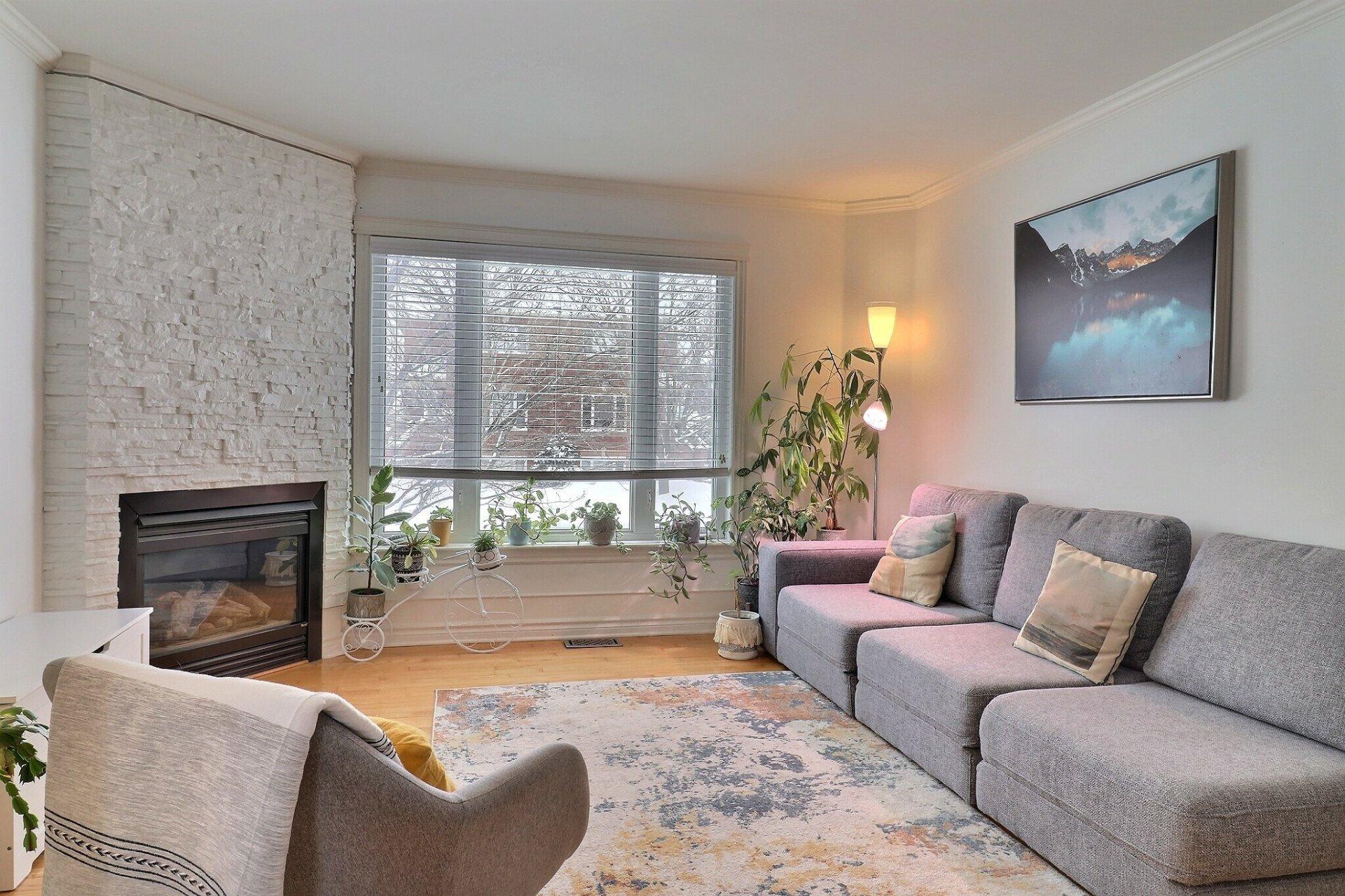 









6


Rue du Nordet

,
Gatineau (Hull),




QC
J8A3K6

