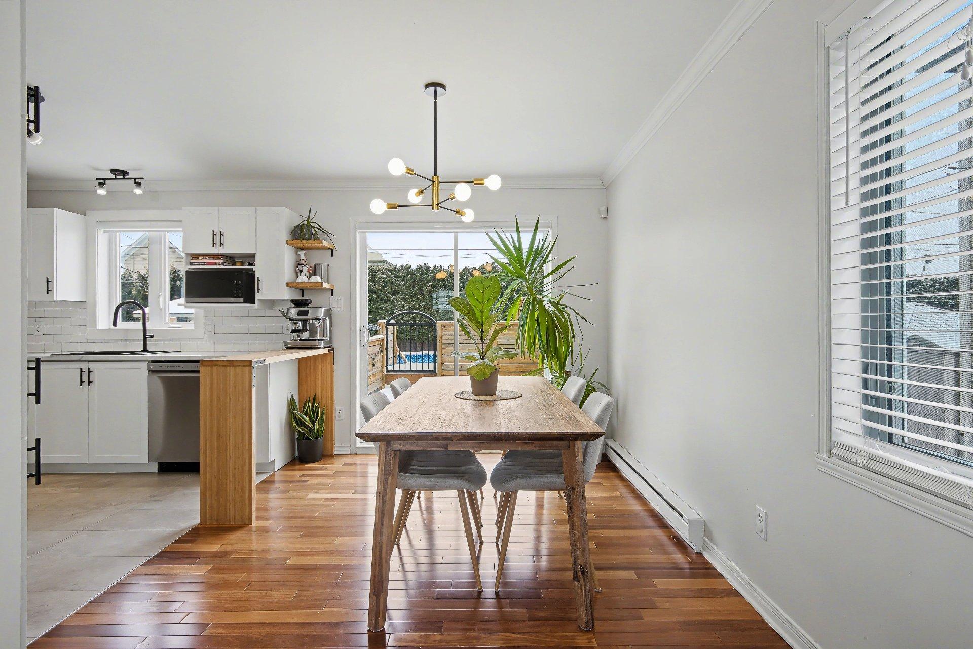 









51


Rue Ravel

,
Saint-Jean-sur-Richelieu,




QC
J3B0C4

