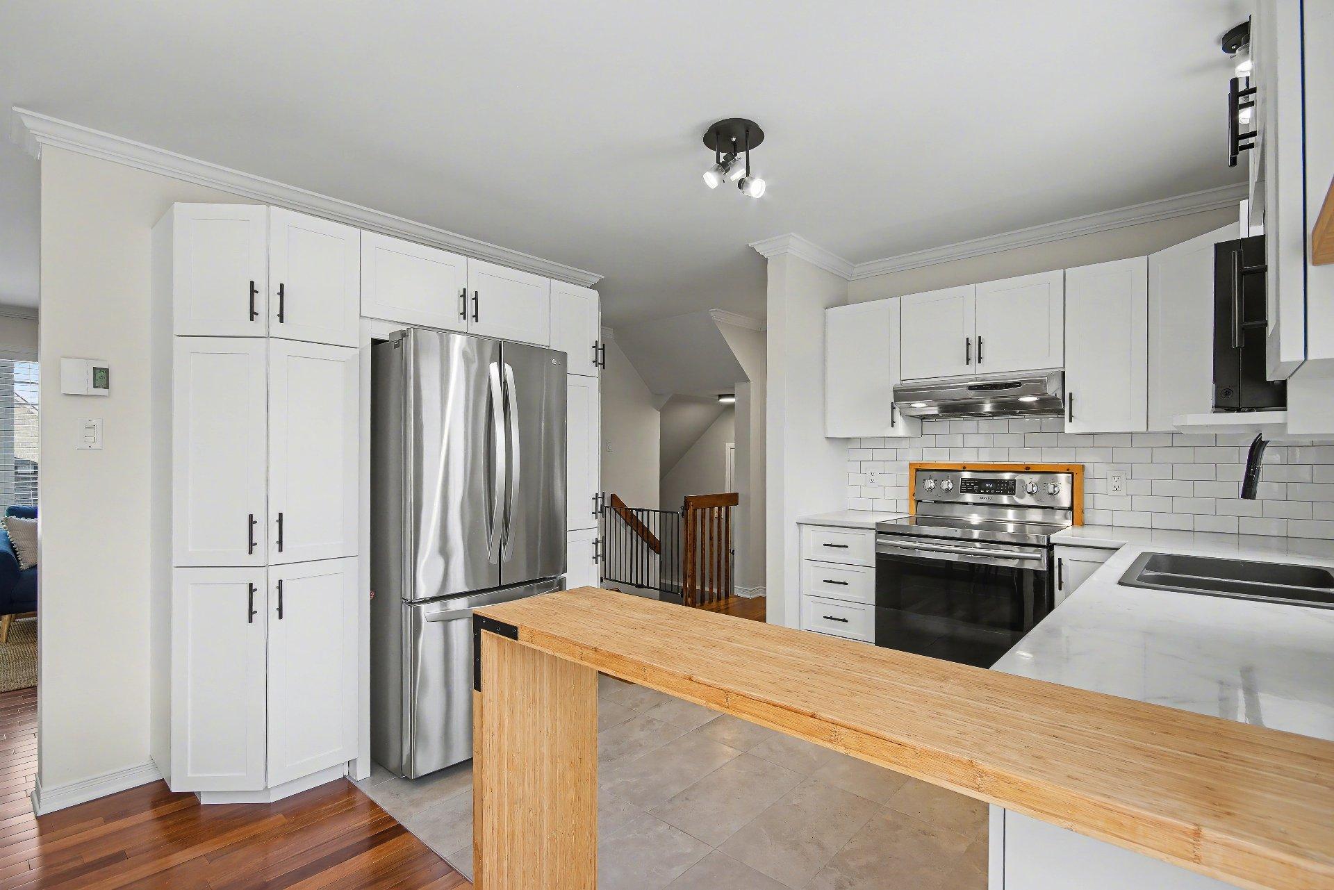 









51


Rue Ravel

,
Saint-Jean-sur-Richelieu,




QC
J3B0C4

