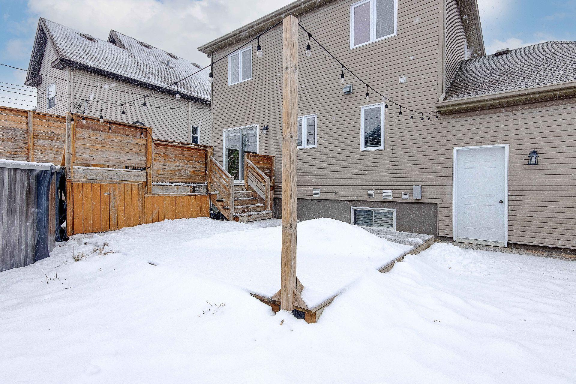 









51


Rue Ravel

,
Saint-Jean-sur-Richelieu,




QC
J3B0C4

