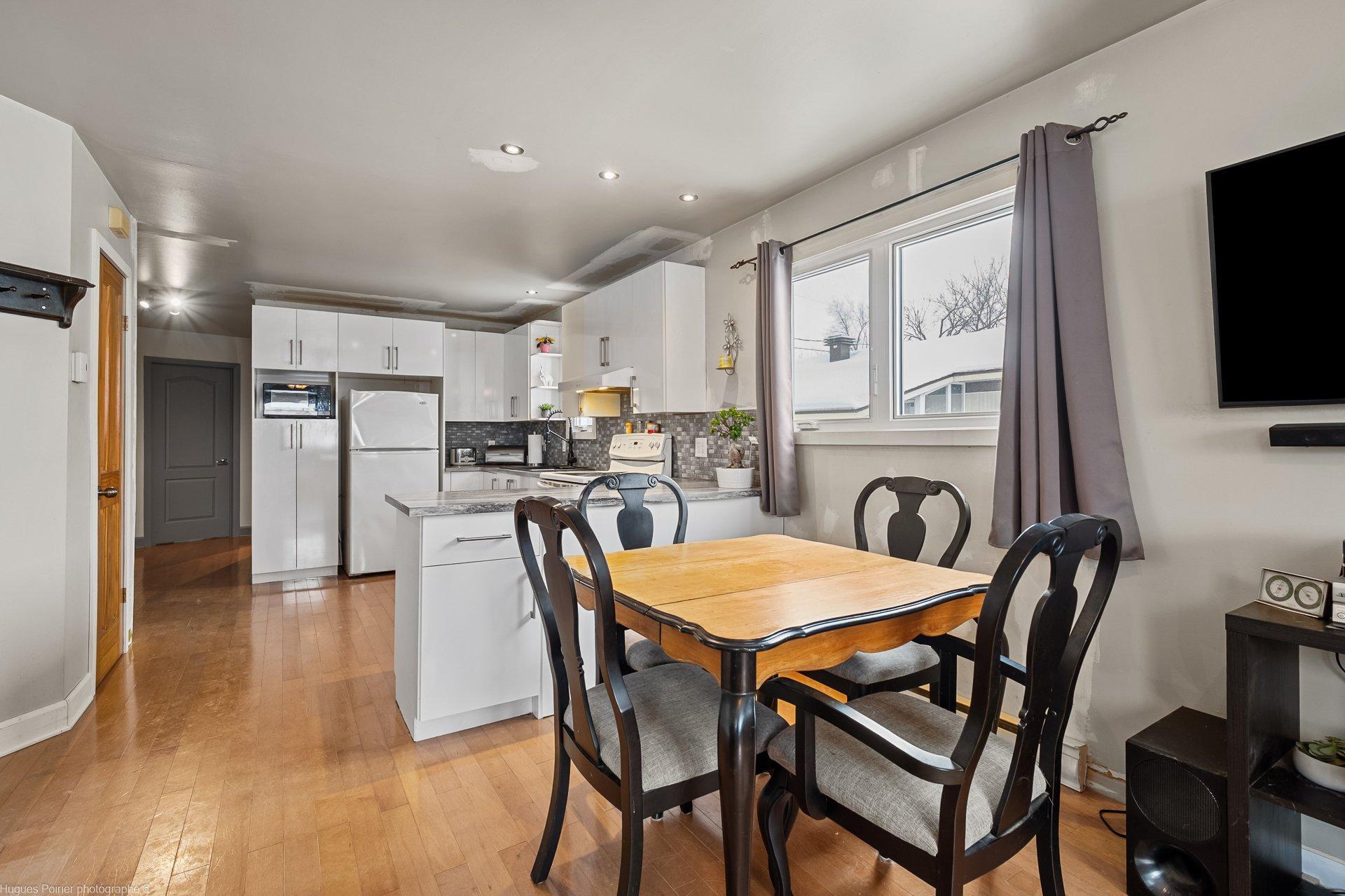 









1495


Mtée Masson

, 90,
Laval (Duvernay),




QC
H7C0H4

