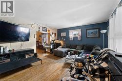 Original hardwood flooring