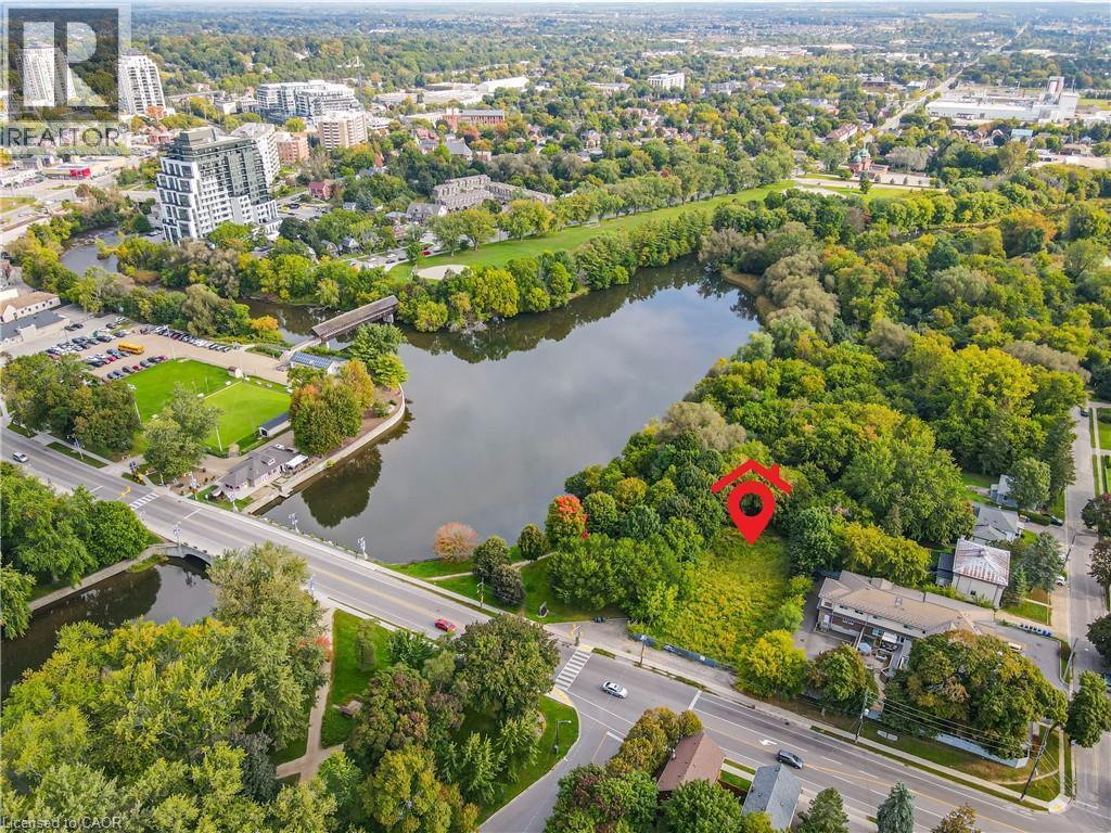 












180 GORDON Street Unit# 4

,
Guelph,




Ontario
N1G1X1

