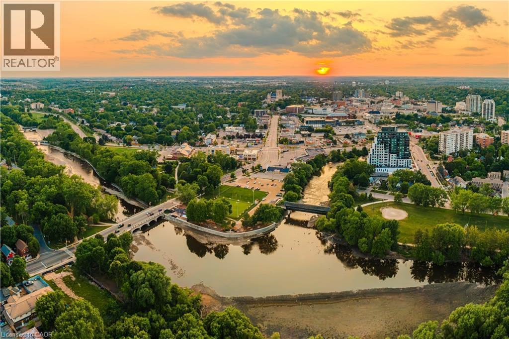 












180 GORDON Street Unit# 4

,
Guelph,




Ontario
N1G1X1

