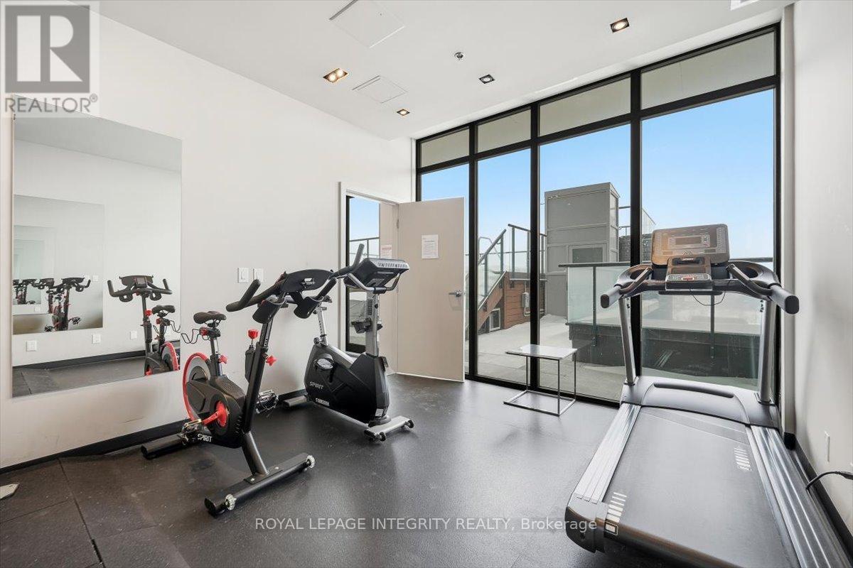 












602 - 203 CATHERINE STREET

,
Ottawa,




Ontario
K2P1J5

