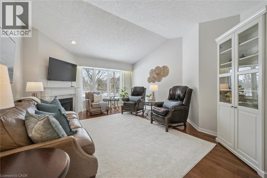 












144 GOLF LINKS Drive

,
Baden,




Ontario
N3A3P1

