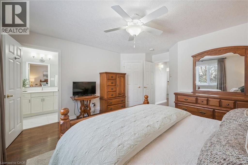 












144 GOLF LINKS Drive

,
Baden,




Ontario
N3A3P1

