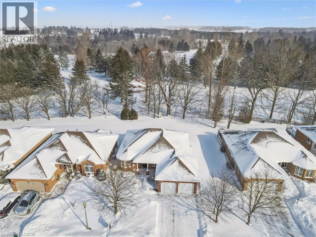 












144 GOLF LINKS Drive

,
Baden,




Ontario
N3A3P1

