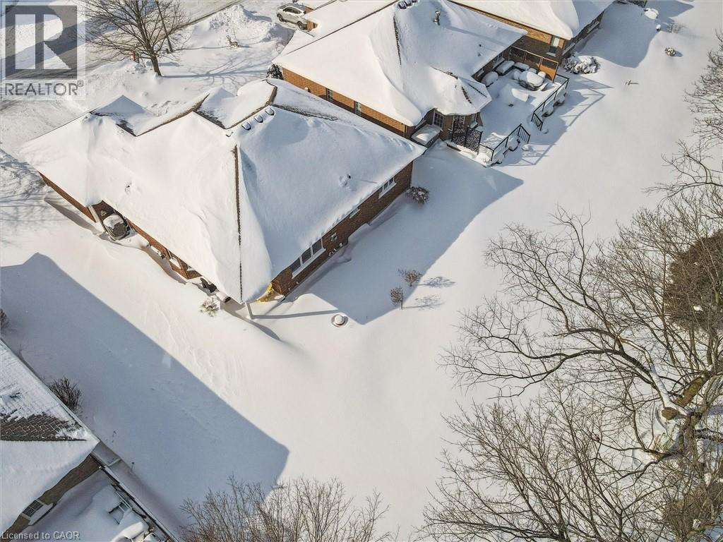 












144 GOLF LINKS Drive

,
Baden,




Ontario
N3A3P1

