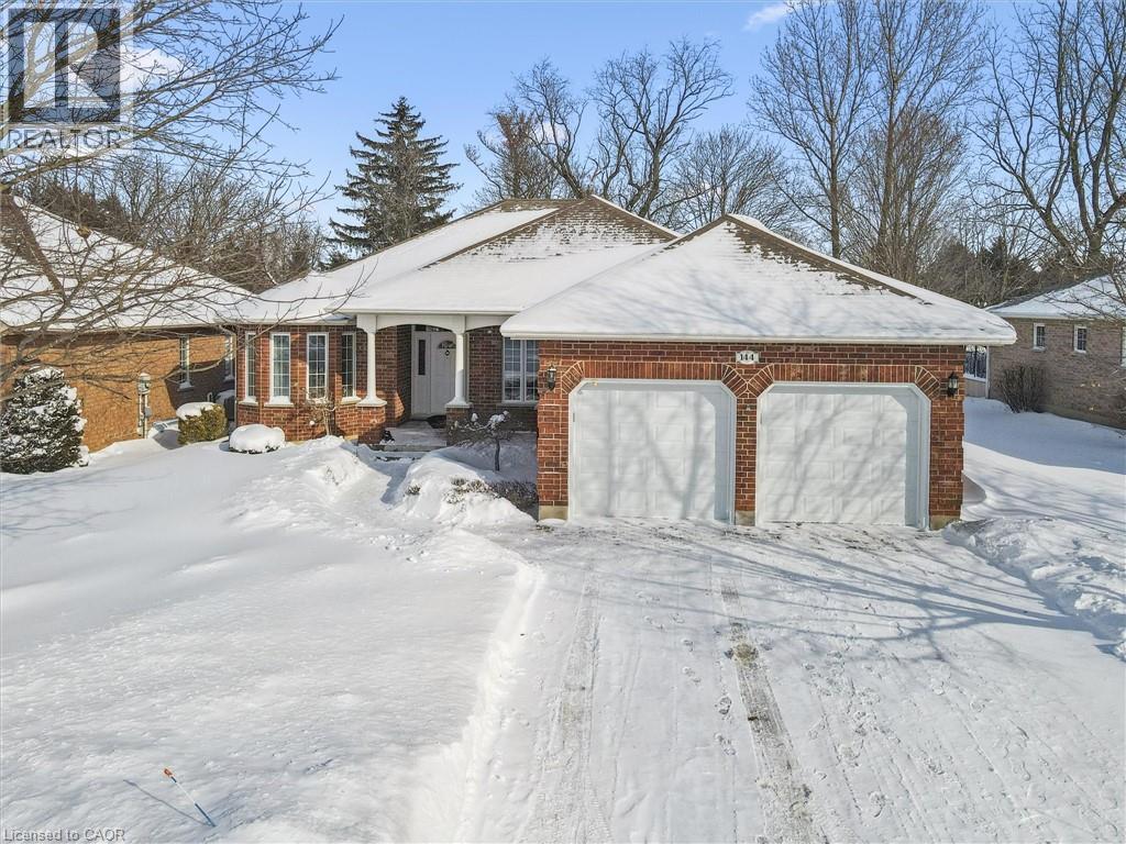 












144 GOLF LINKS Drive

,
Baden,




Ontario
N3A3P1

