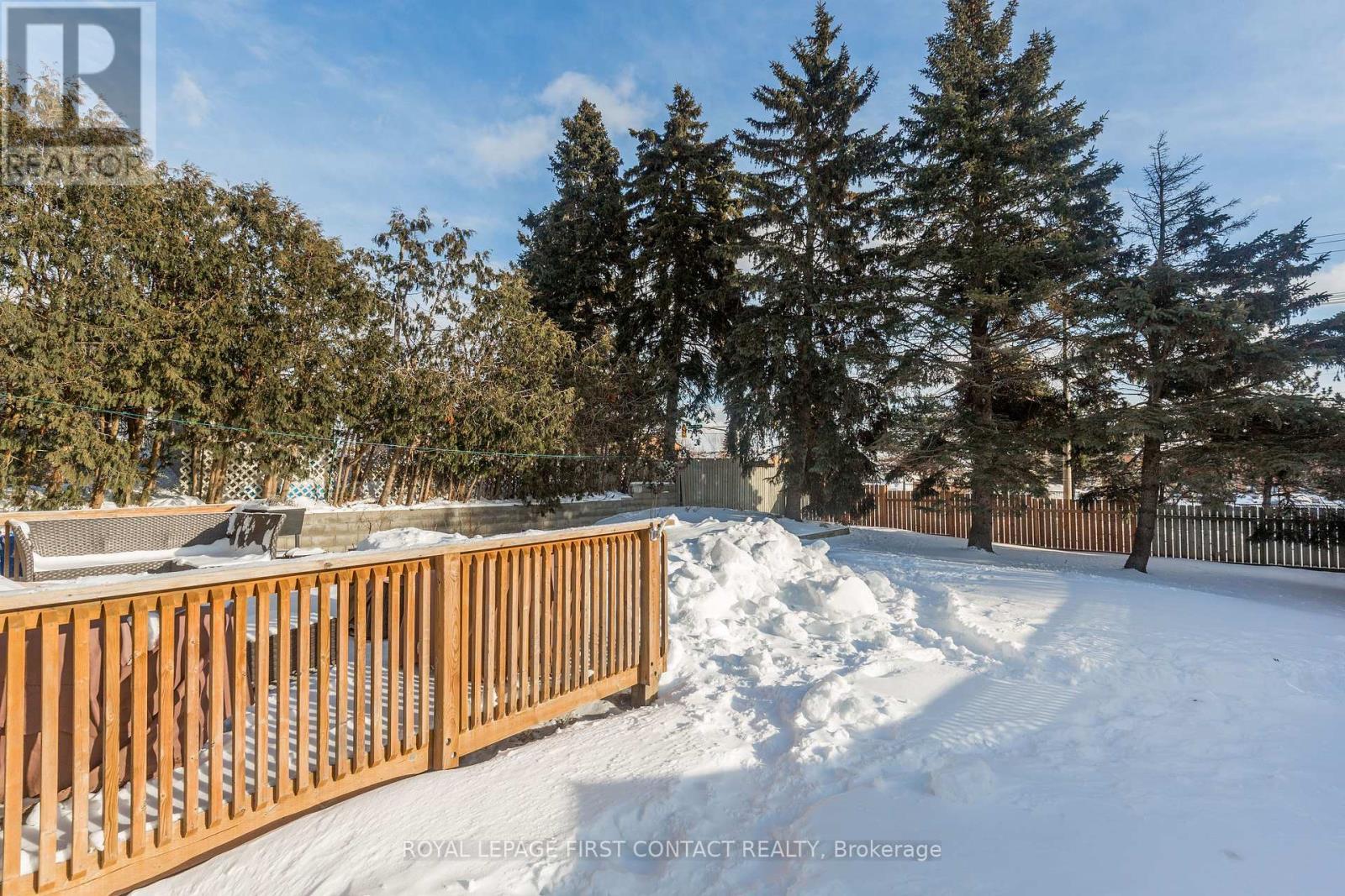 












3 OREN BOULEVARD

,
Barrie,




Ontario
L4N4T3

