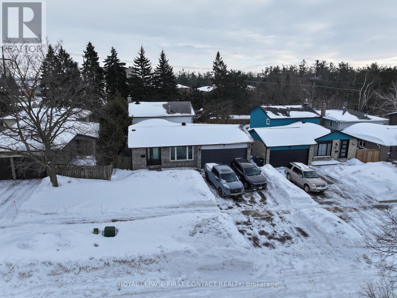 












3 OREN BOULEVARD

,
Barrie,




Ontario
L4N4T3

