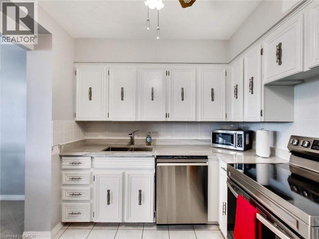 












30 HARRISFORD Street Unit# 405

,
Hamilton,




Ontario
L8K6M9

