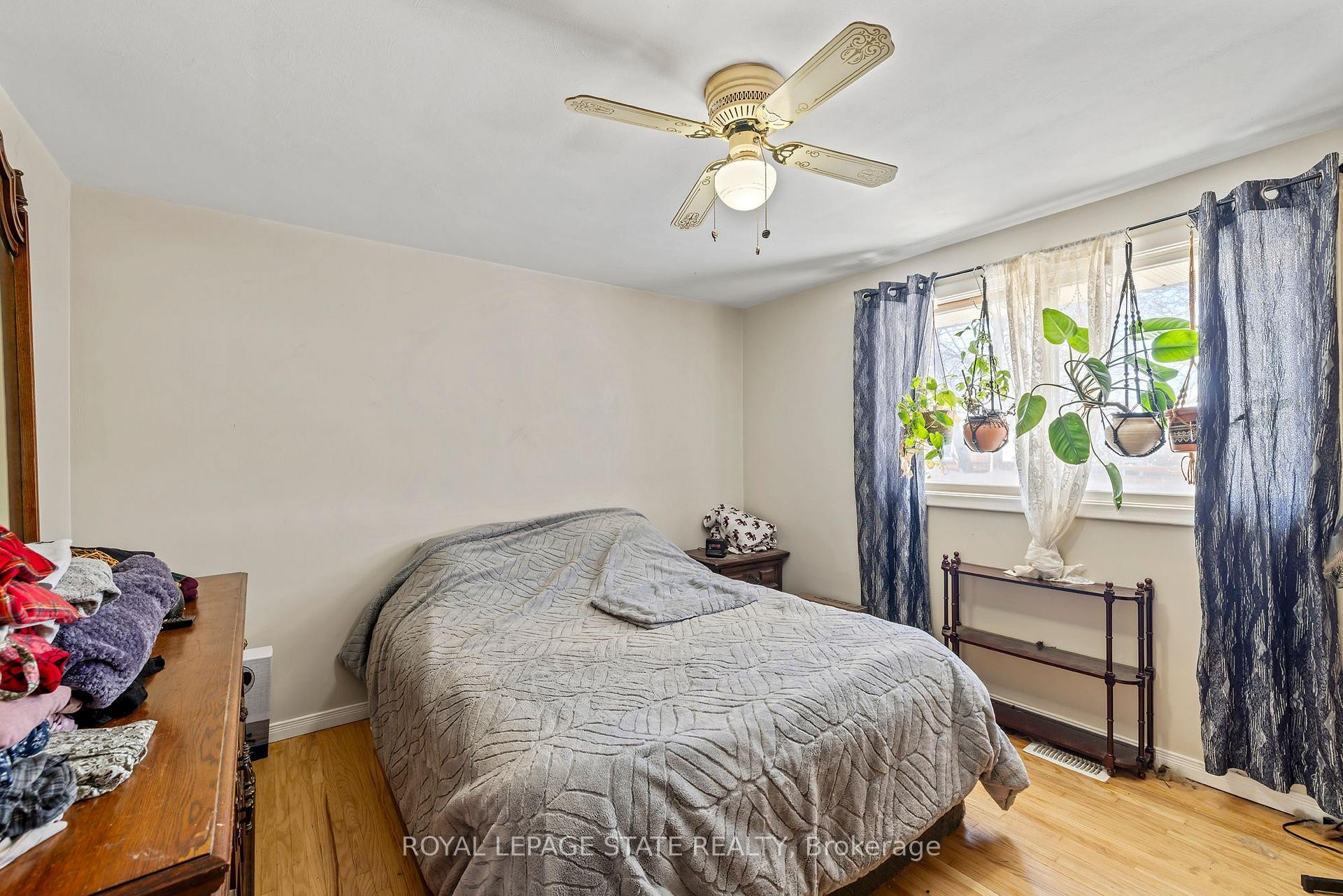 









78


Cromwell

Crescent,
Hamilton,




ON
L8G 2G2

