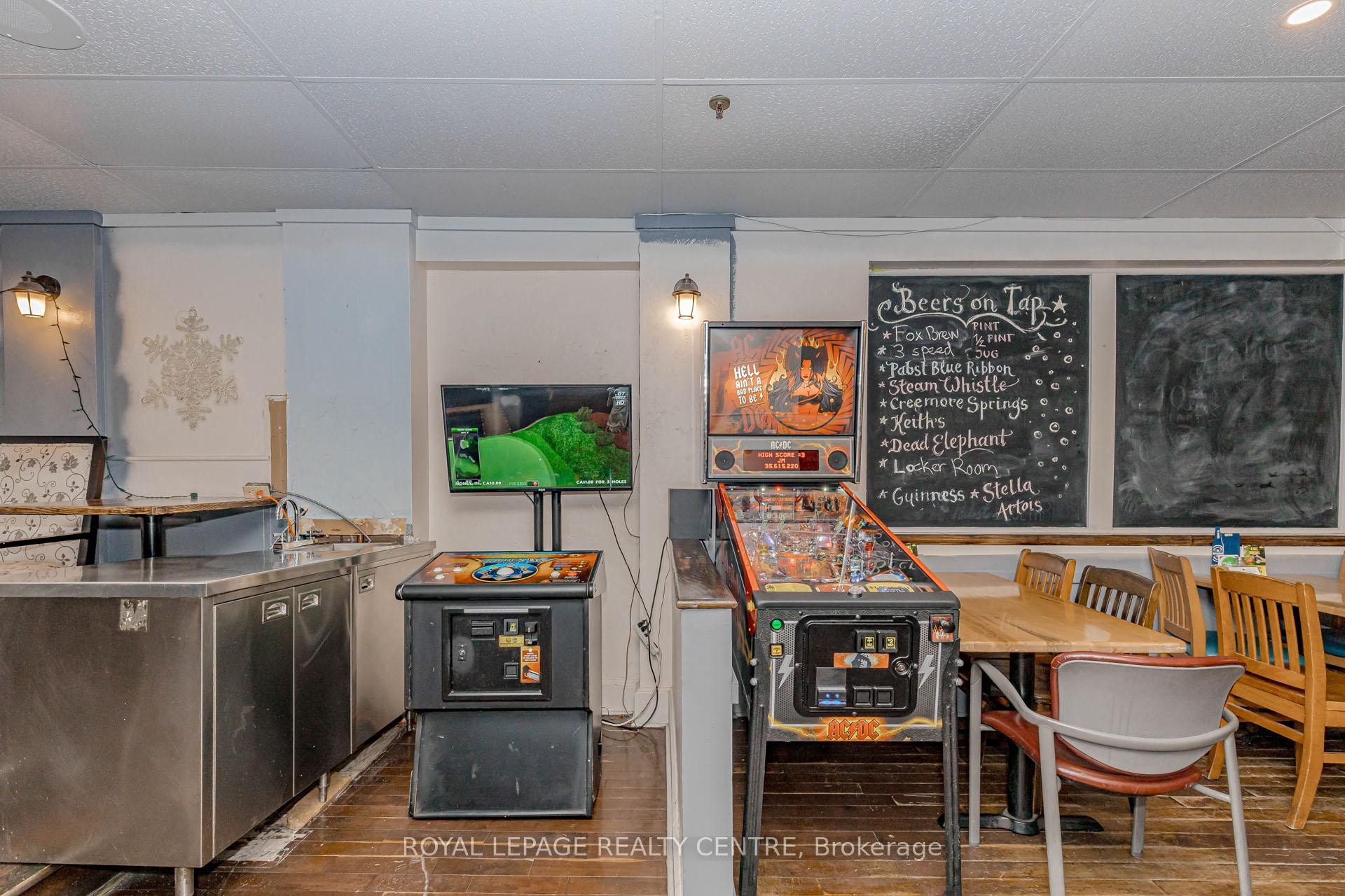 









1028


Eglinton

Avenue West,
Toronto,




ON
M6C 2C5

