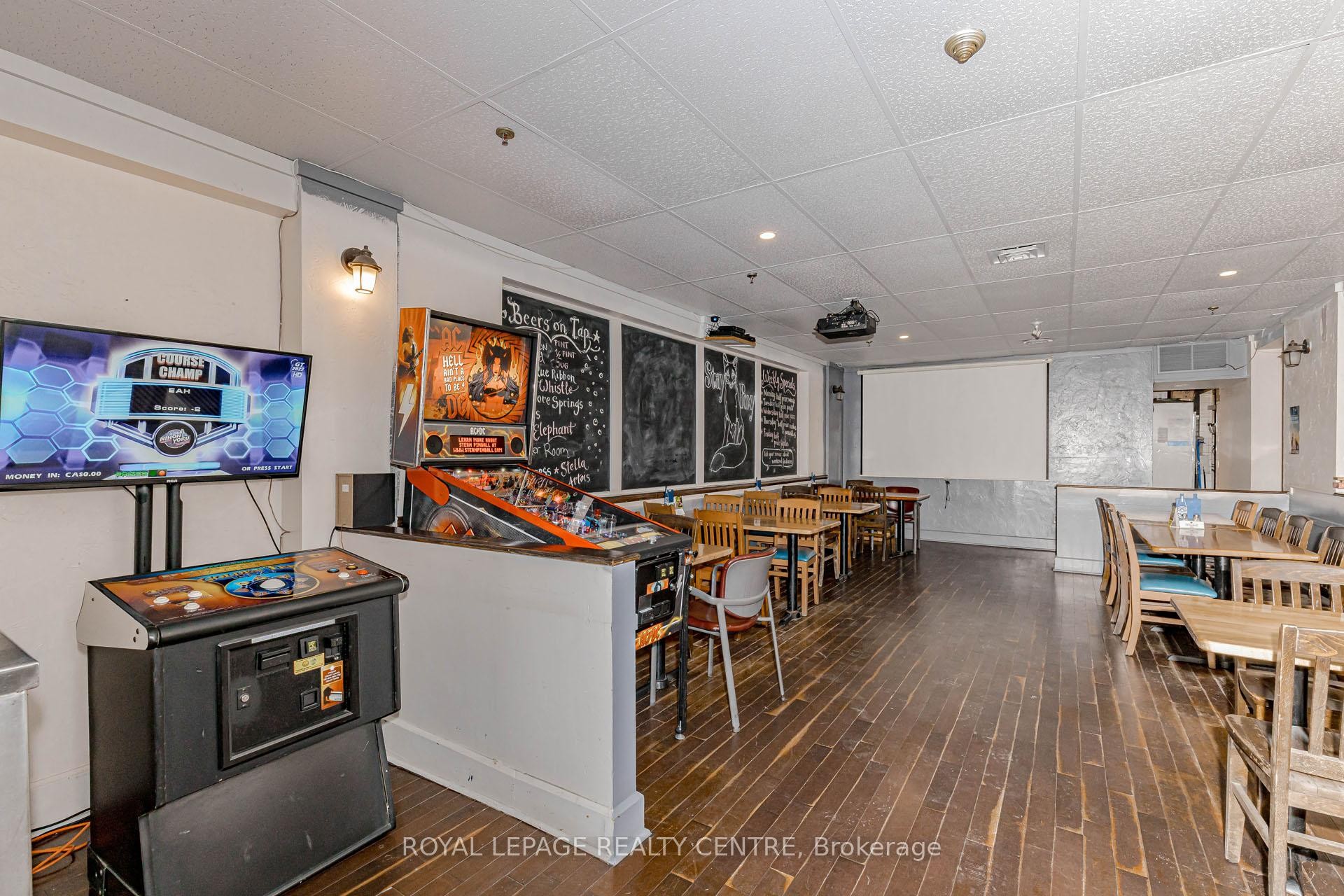 









1028


Eglinton

Avenue West,
Toronto,




ON
M6C 2C5

