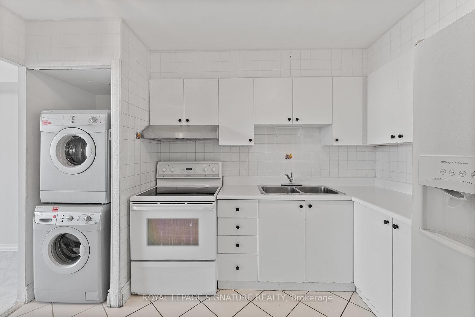 









5


San Romanoway

N/A, 906,
Toronto,




ON
M3N 2Y4

