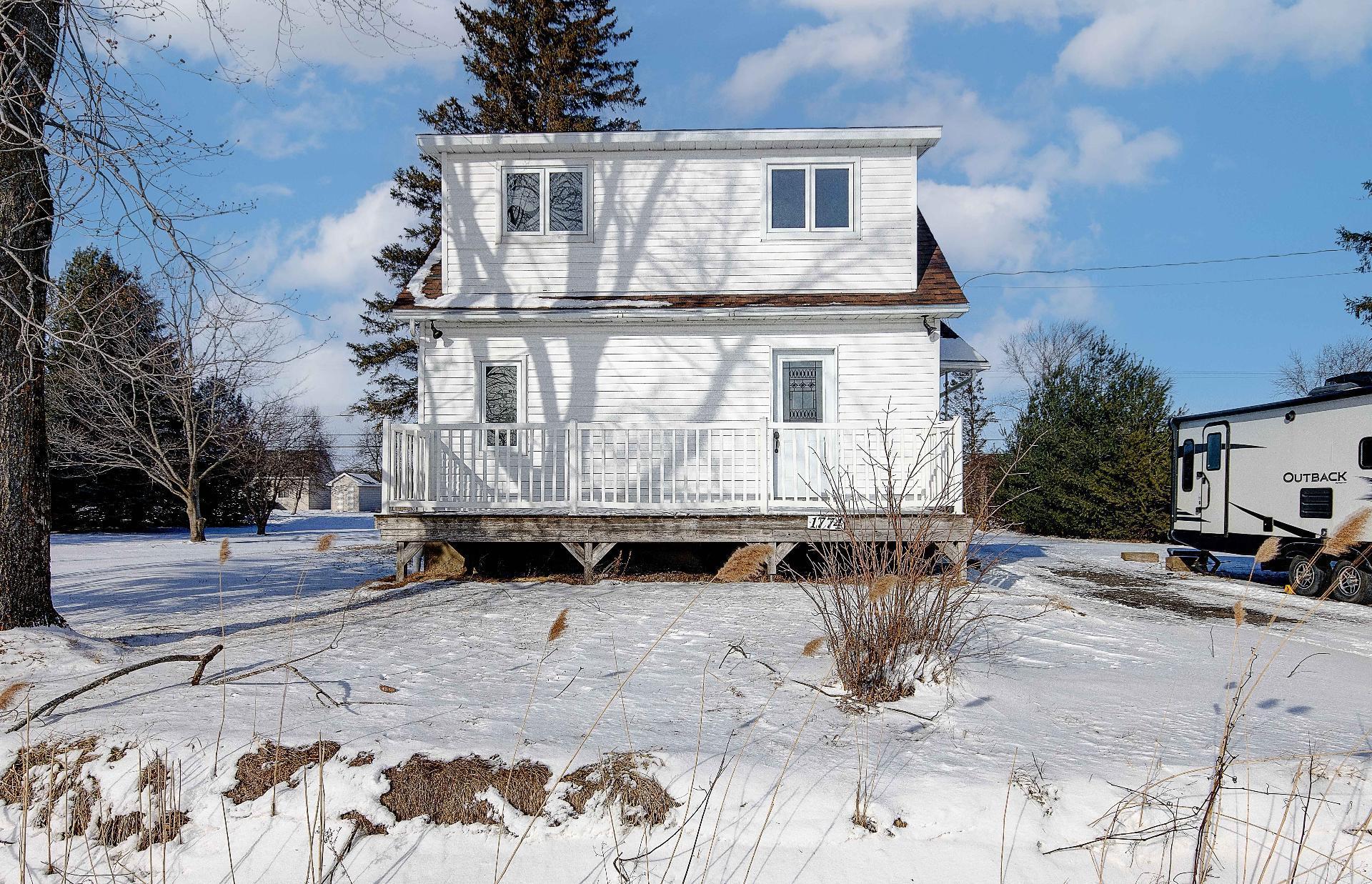 









1774


Ch. du Clocher

,
Saint-Jean-sur-Richelieu,




QC
J2Y1C8

