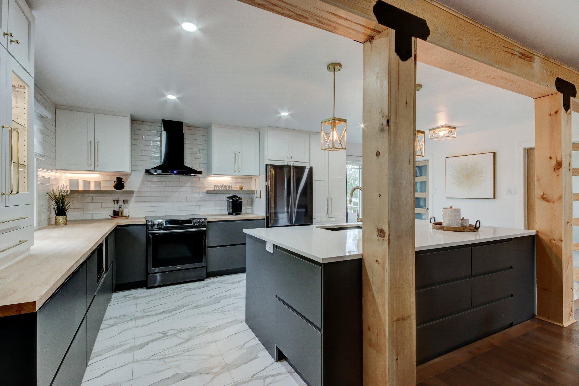 









1774


Ch. du Clocher

,
Saint-Jean-sur-Richelieu,




QC
J2Y1C8

