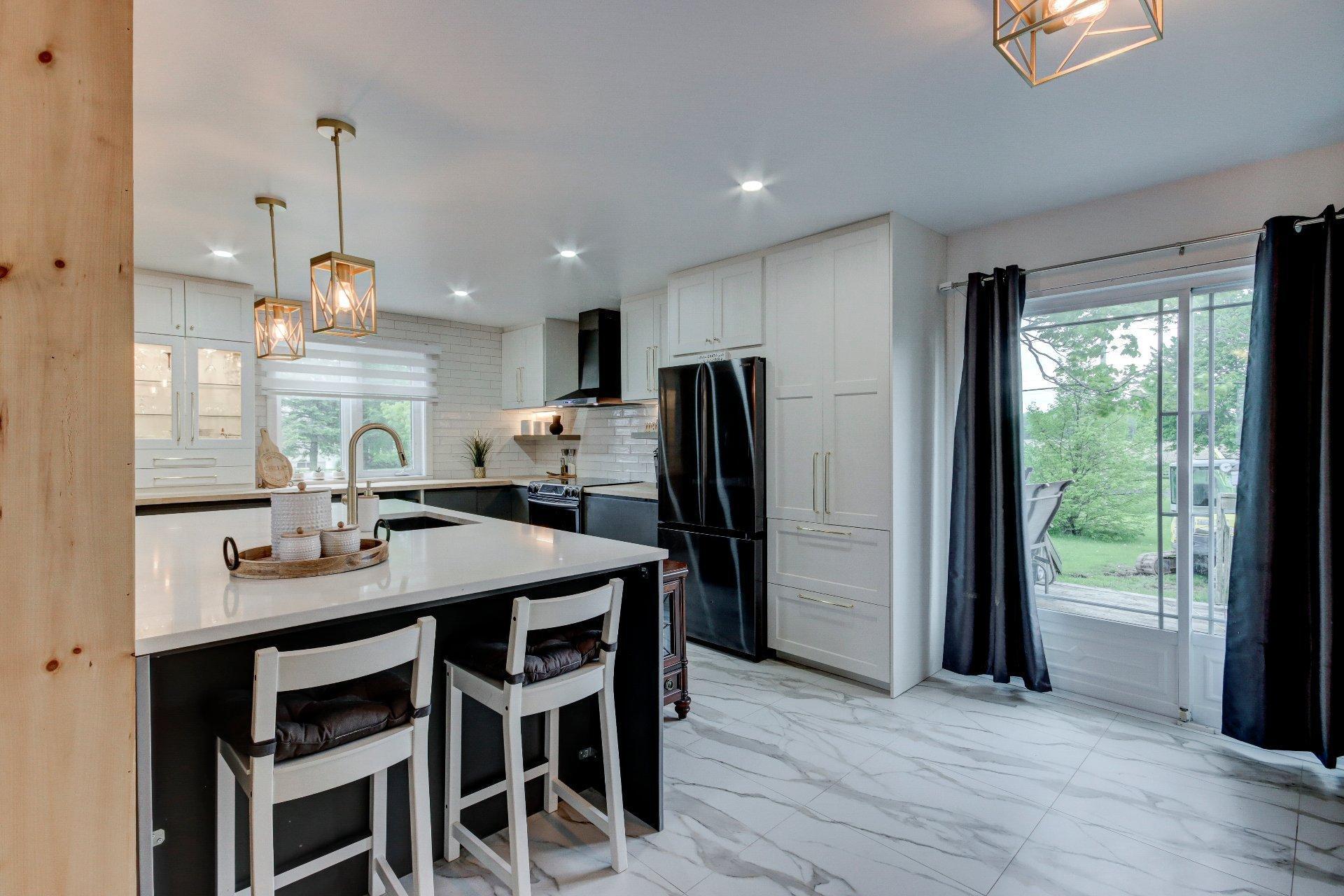 









1774


Ch. du Clocher

,
Saint-Jean-sur-Richelieu,




QC
J2Y1C8

