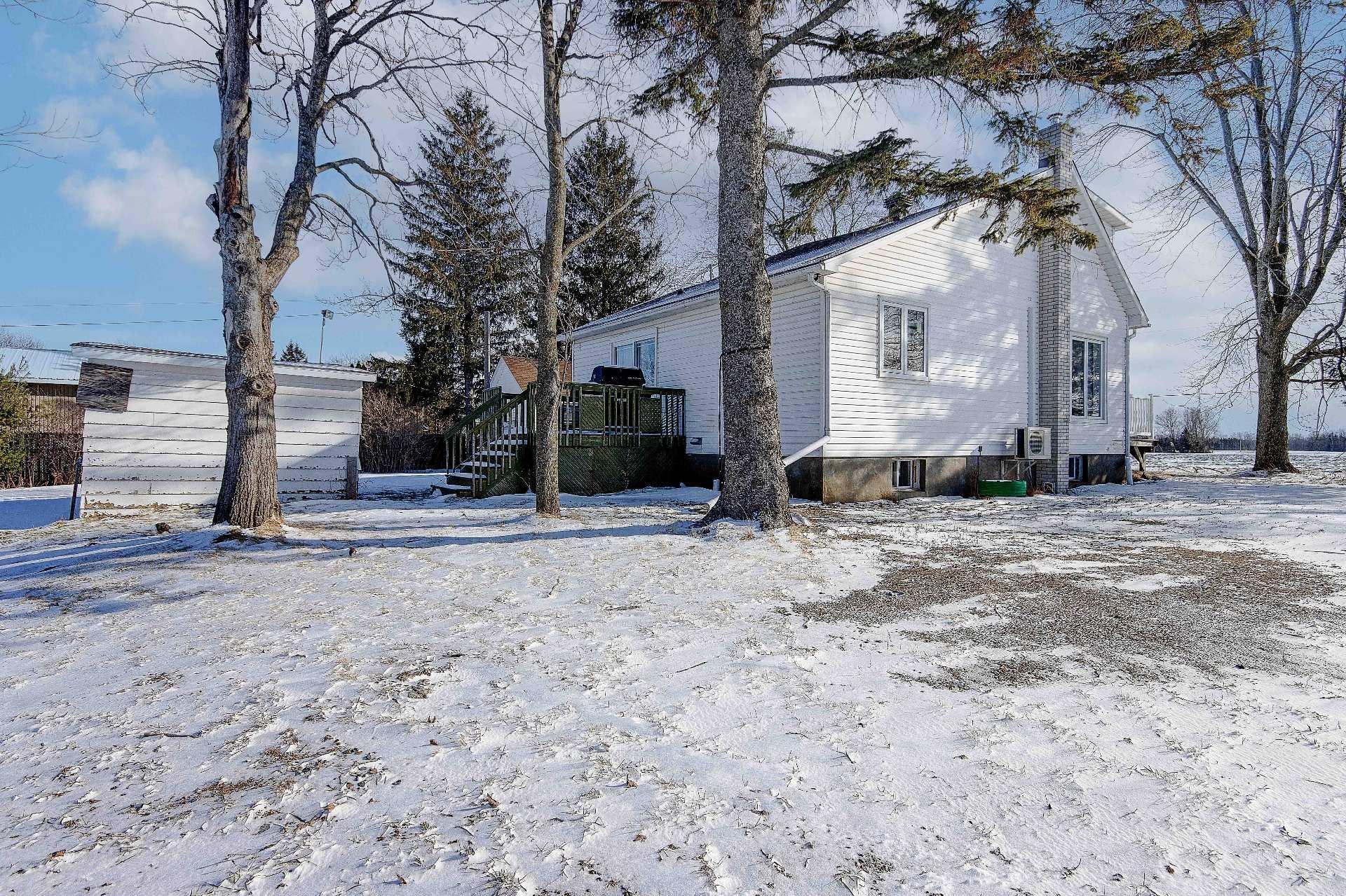 









1774


Ch. du Clocher

,
Saint-Jean-sur-Richelieu,




QC
J2Y1C8

