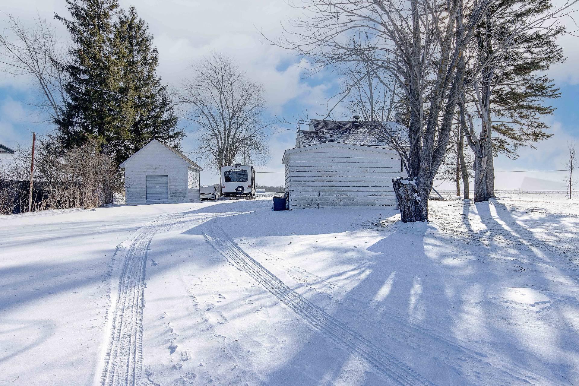 









1774


Ch. du Clocher

,
Saint-Jean-sur-Richelieu,




QC
J2Y1C8

