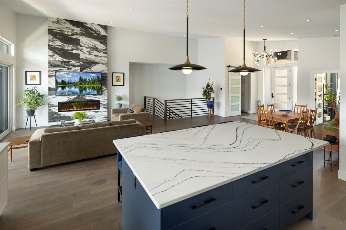 









3628


Sagehill

Court,
Kelowna,




BC
V1V 3G2

