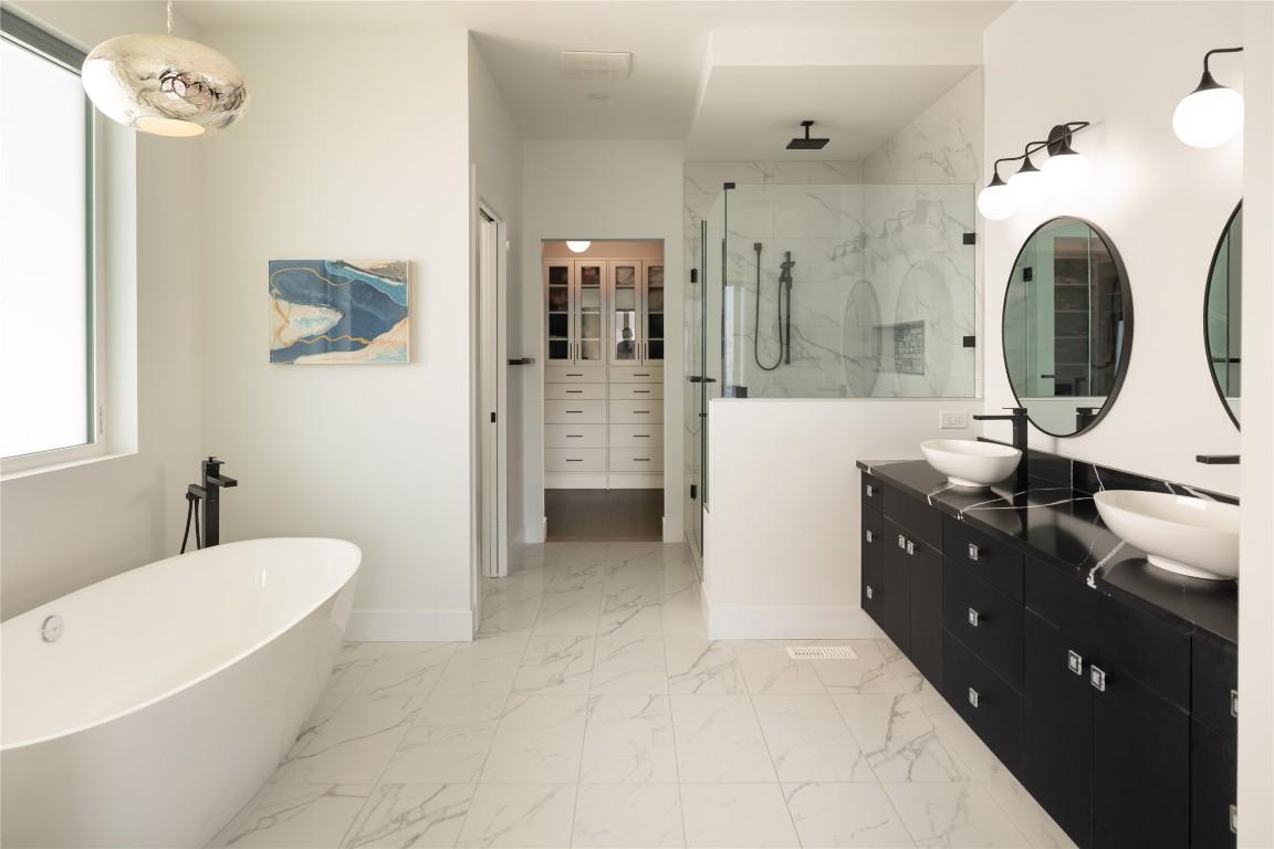 









3628


Sagehill

Court,
Kelowna,




BC
V1V 3G2

