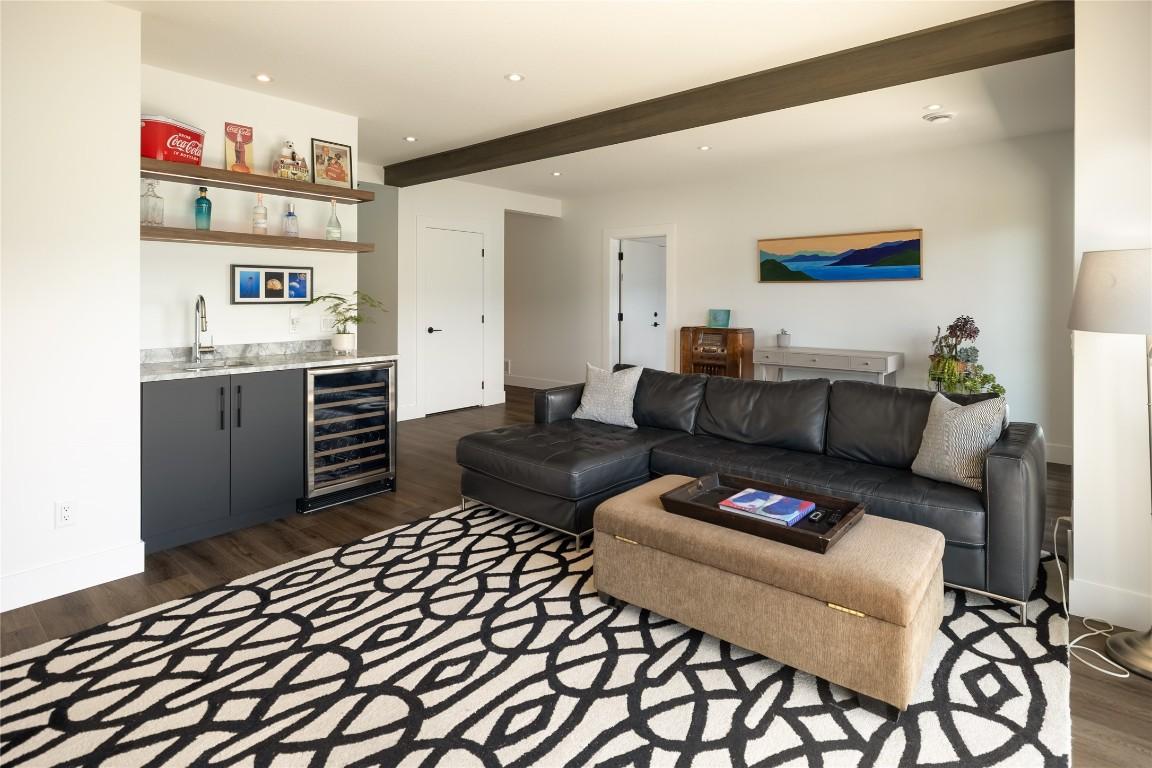 









3628


Sagehill

Court,
Kelowna,




BC
V1V 3G2

