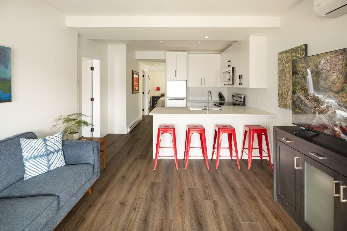 









3628


Sagehill

Court,
Kelowna,




BC
V1V 3G2

