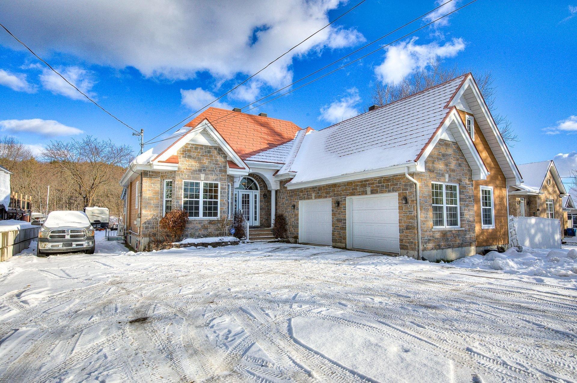 









189


Boul. des Hauteurs

,
Saint-Jérôme,




QC
J7Y5E7

