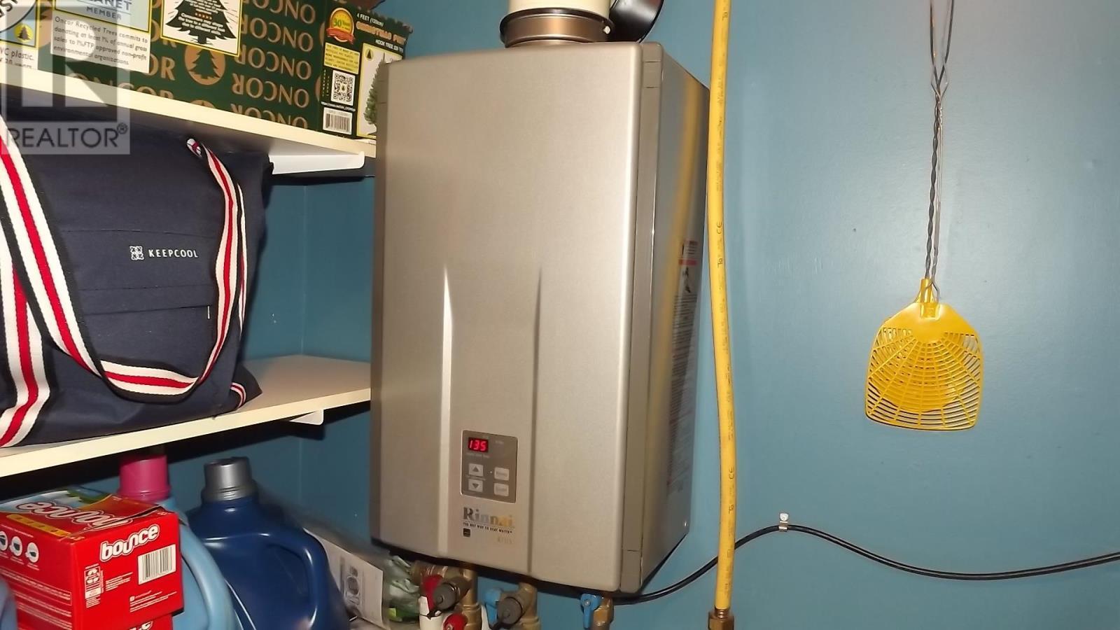 












224 Hillside DR S

,
Elliot Lake,




Ontario
P5A1N5

