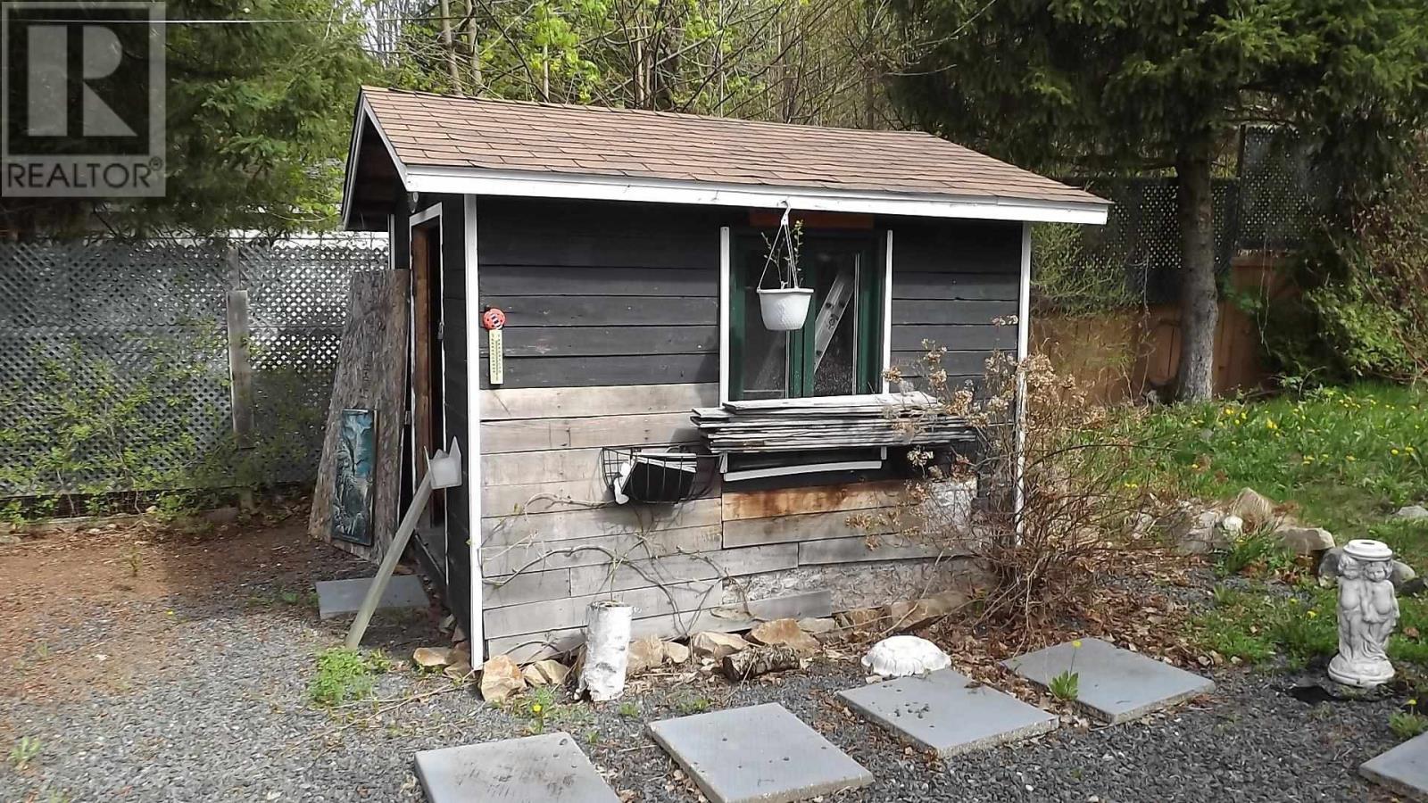 












224 Hillside DR S

,
Elliot Lake,




Ontario
P5A1N5

