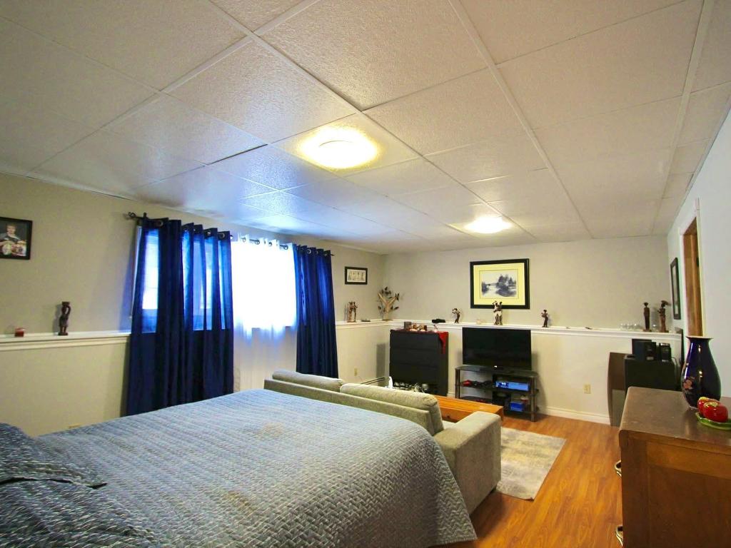 












17 Centennial Drive

,
Kensington,




PE
C0B 1M0

