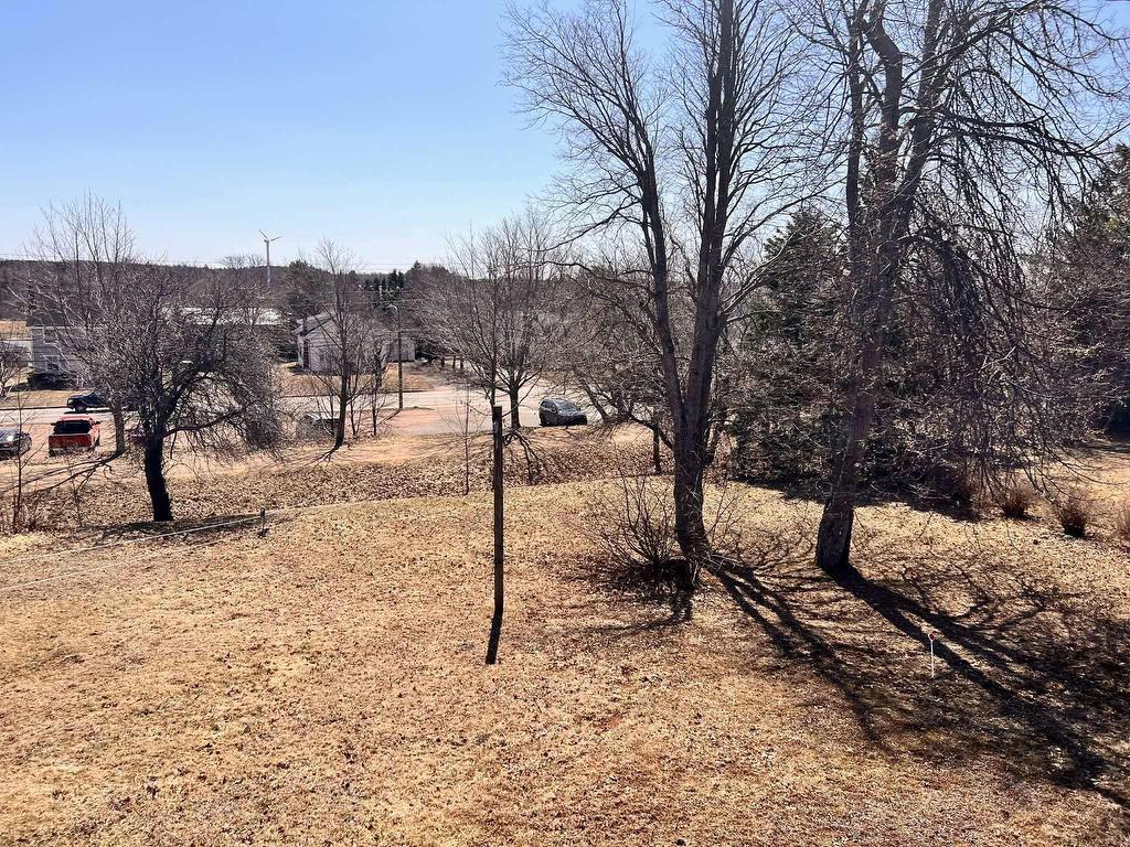 












17 Centennial Drive

,
Kensington,




PE
C0B 1M0

