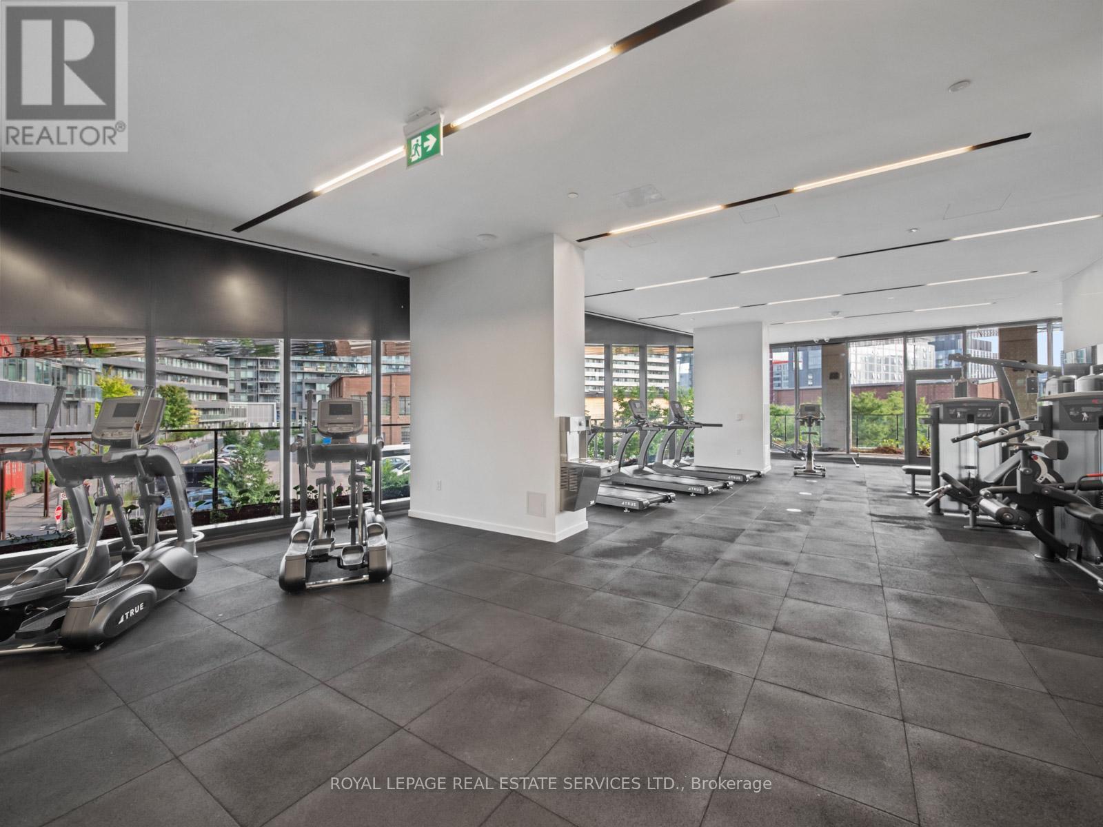 












904 - 21 LAWREN HARRIS SQUARE

,
Toronto,




Ontario
M5A0T4

