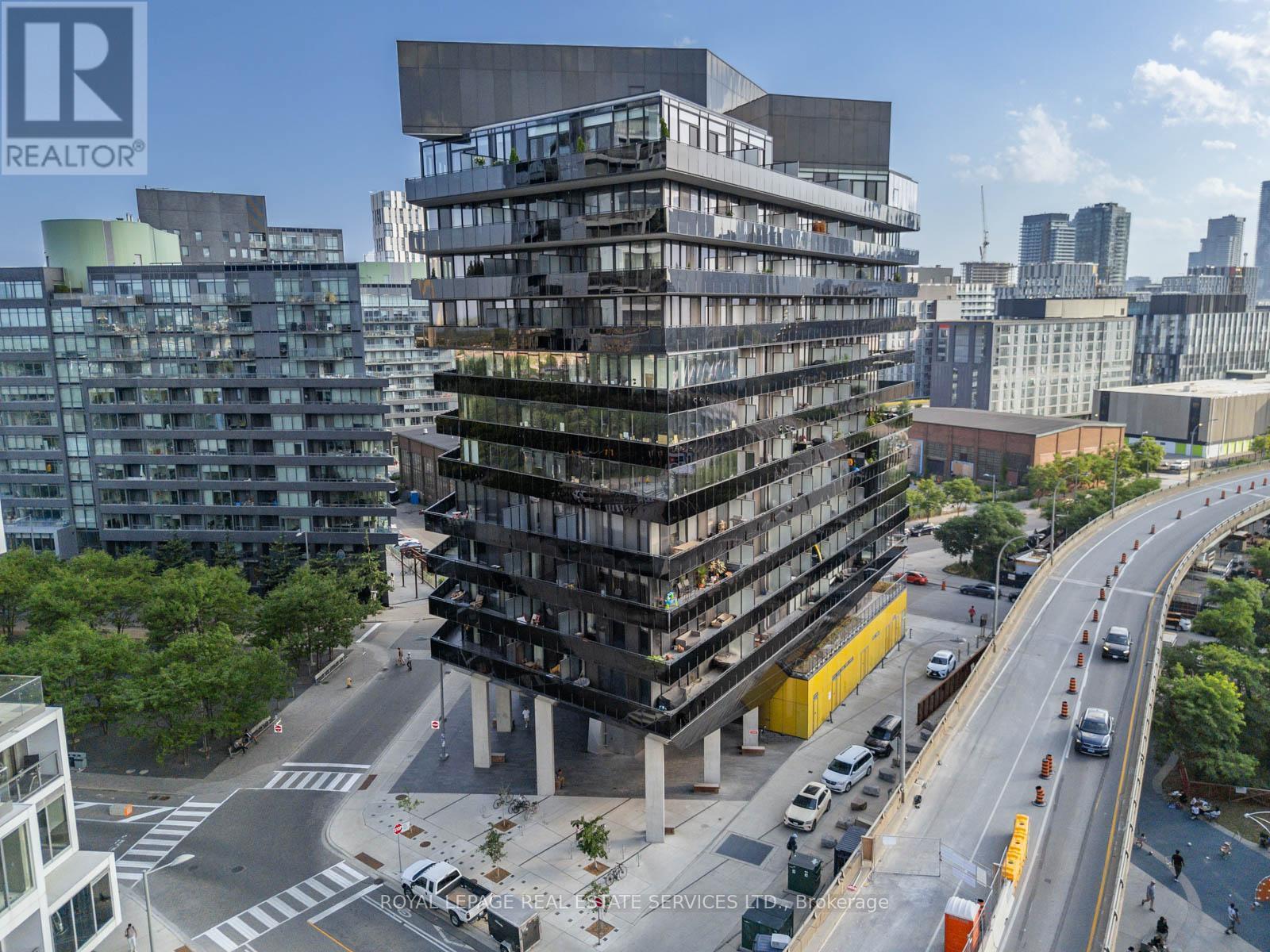












904 - 21 LAWREN HARRIS SQUARE

,
Toronto,




Ontario
M5A0T4

