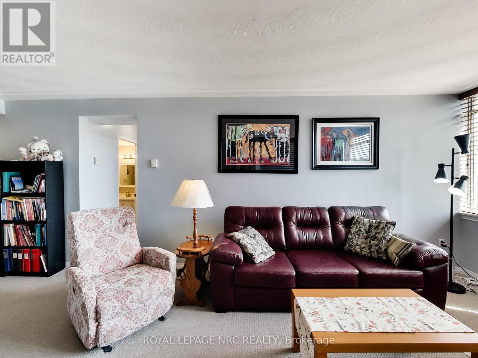 












405 - 30 HARRISFORD STREET

,
Hamilton,




Ontario
L8K6M9

