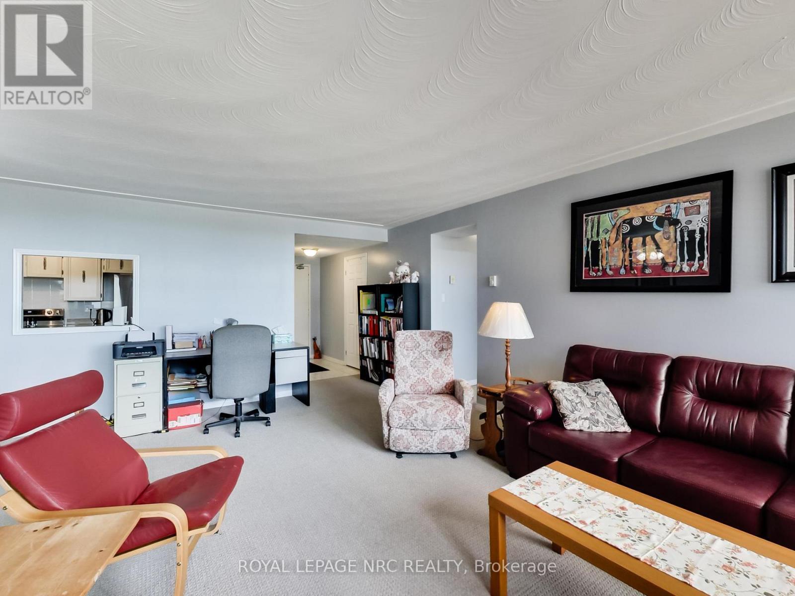 












405 - 30 HARRISFORD STREET

,
Hamilton,




Ontario
L8K6M9

