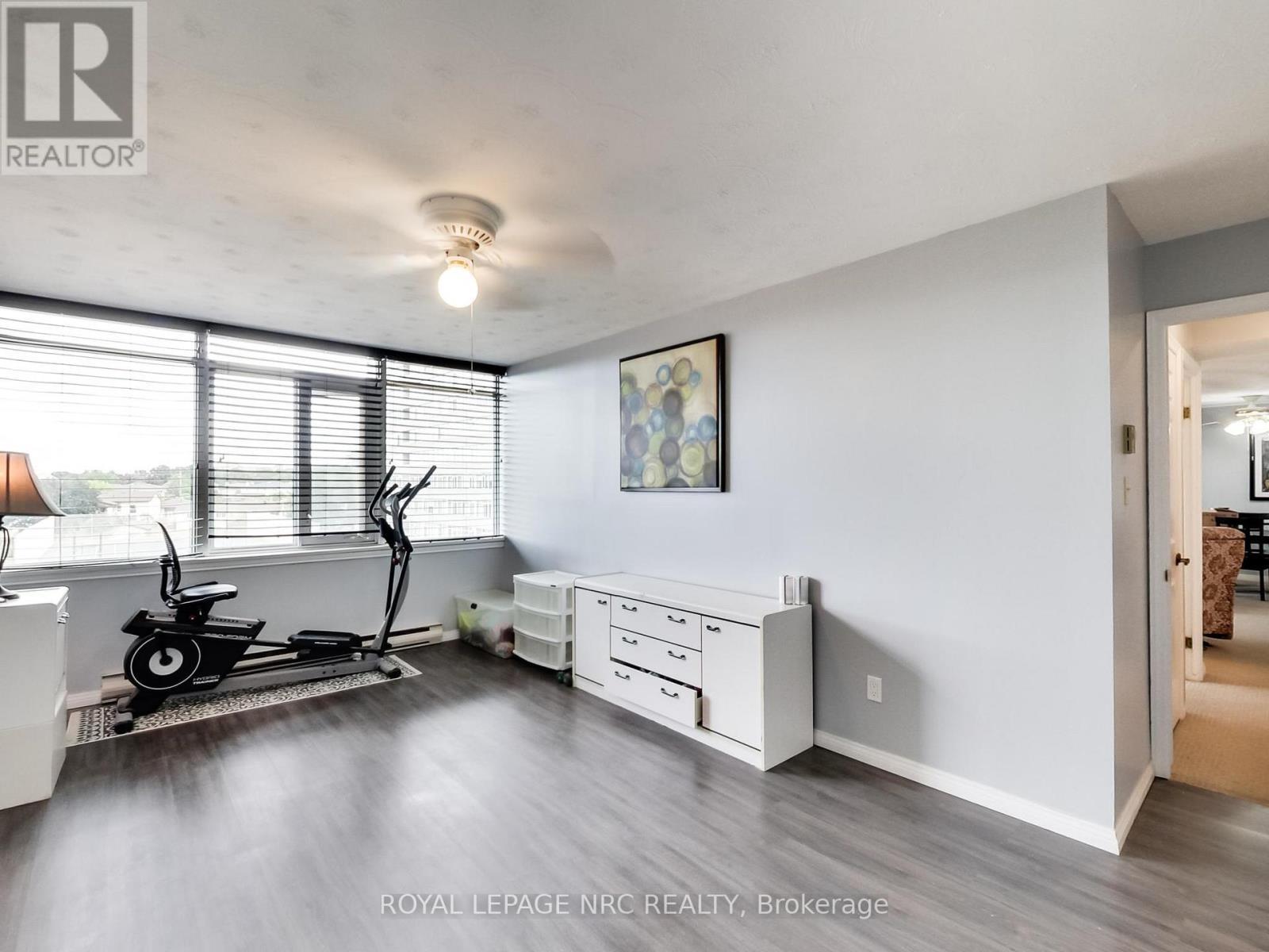 












405 - 30 HARRISFORD STREET

,
Hamilton,




Ontario
L8K6M9

