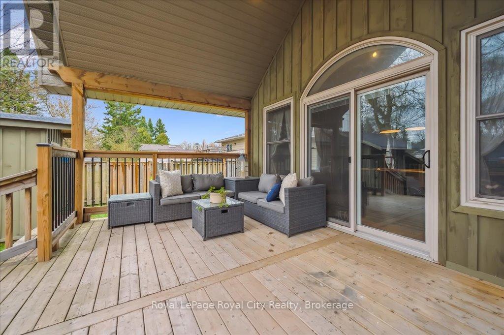 












42 BIELBY STREET

,
East Luther Grand Valley (Grand Valley),




Ontario
L9W5N3

